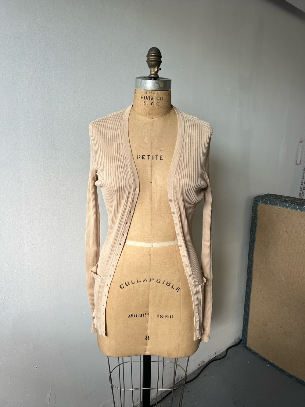 Calvin Klein Collection Beige Ribbed Knit Cardigan V-Neck Button Front Small NWT